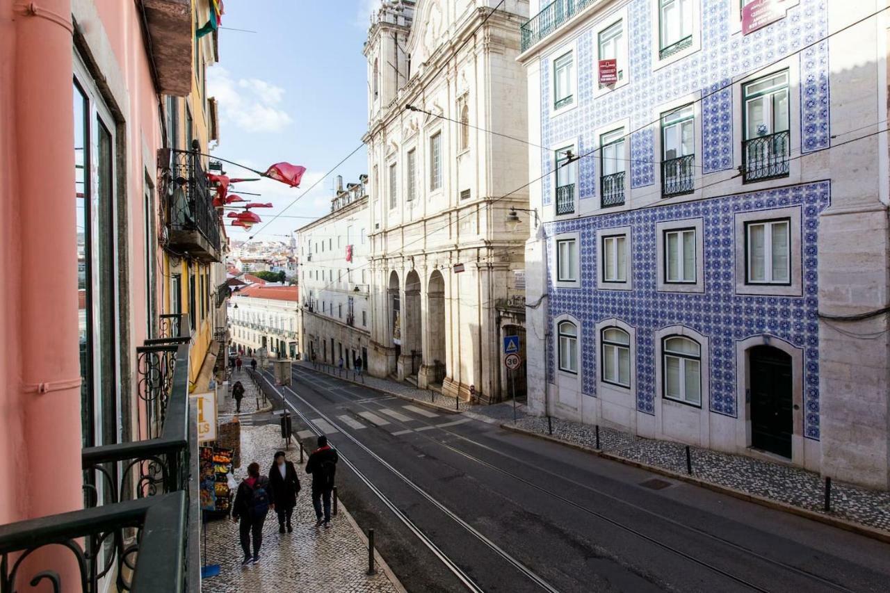 شقة Calcada Do Combro Lisboa المظهر الخارجي الصورة